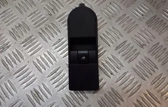 Opel Astra H Quarter vent window switch 13228709