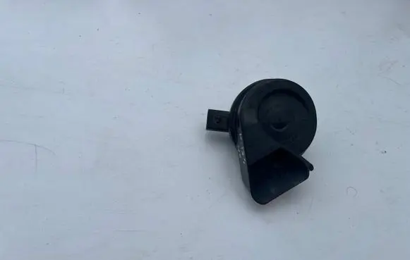 Audi A6 S6 C6 4F Horn signal 4F0951223 A3812