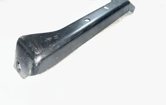 Audi A6 S6 C6 4F Radiator support slam panel bracket 4F0809891
