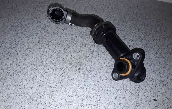 BMW 7 E65 E66 Engine coolant pipe/hose 11537792622 7792622