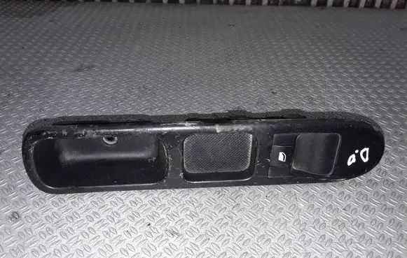 Peugeot 307 Electric window control switch 963551625XT