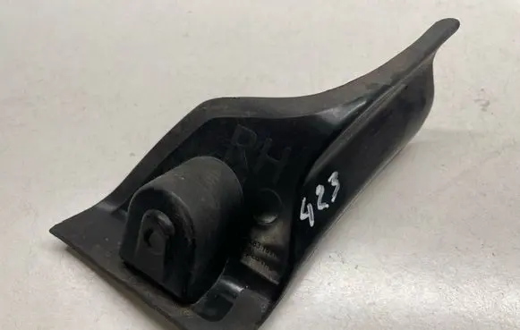 Jaguar F-Pace Fender end trim HK8316114