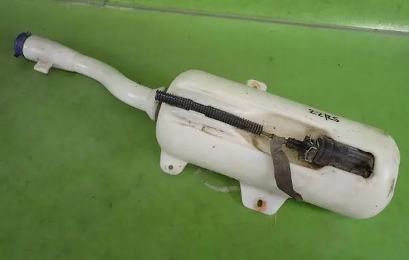 Fiat Tipo Windshield washer fluid reservoir/tank 52031764