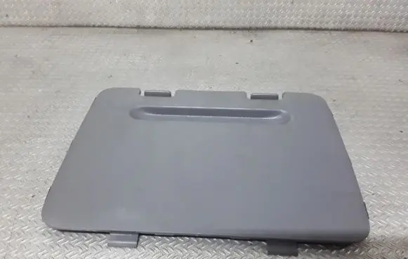 Toyota RAV 4 (XA20) Trunk/boot trim cover 6474342010