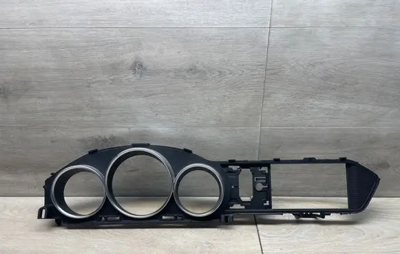 Dashboard trim