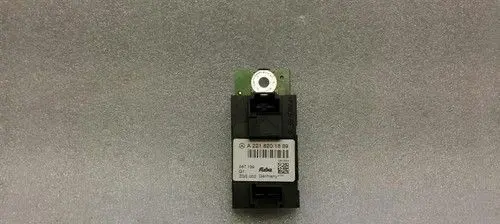 Mercedes-Benz S W221 Aerial antenna switch A2218201889