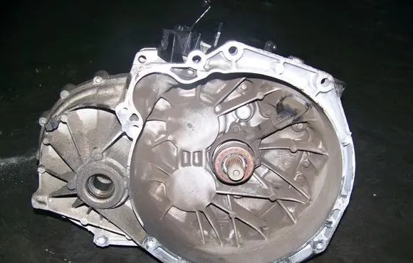Volvo S60 Manual 6 speed gearbox BG9R7002JCC