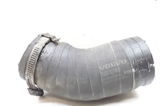 Intercooler hose/pipe
