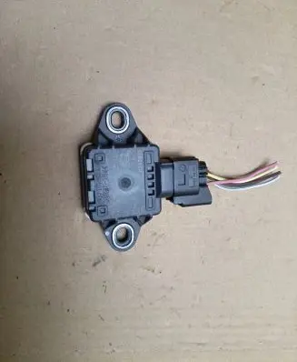 Chrysler Town & Country V Airbag deployment crash/impact sensor 56029560AA