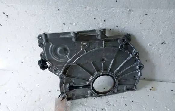 Mini One - Cooper F56 F55 Timing chain cover 8573137