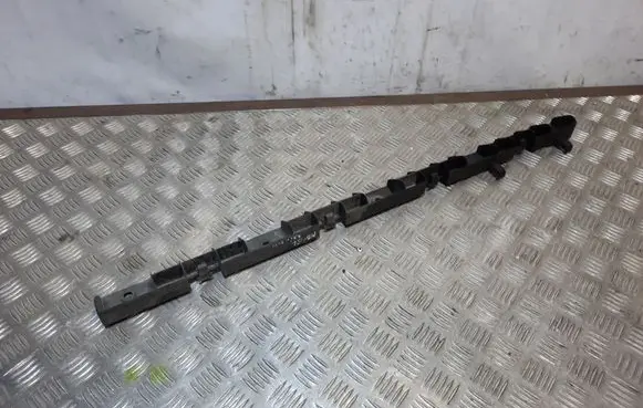 Mercedes-Benz GL X164 Sill supporting ledge A1646982727