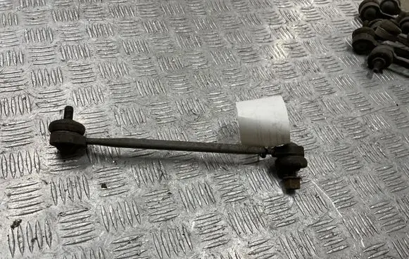 Skoda Fabia Mk3 (NJ) Front anti-roll bar/stabilizer link 