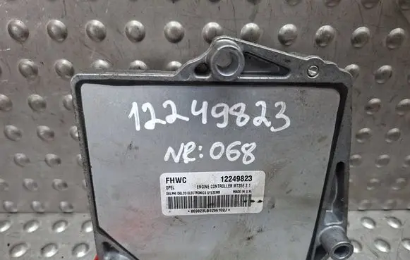 Opel Meriva A Engine control unit/module ECU S26338068 12249823 FHWC