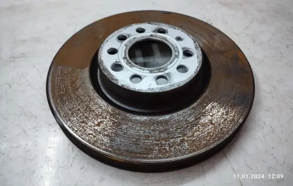Volkswagen Tiguan Front brake disc