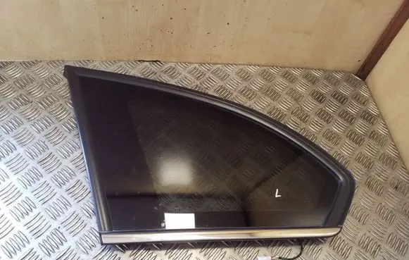 Chevrolet Captiva Rear side window 96622512