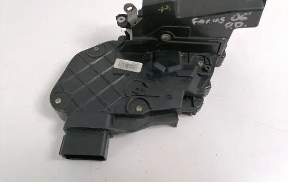 Hyundai Santa Fe Front door lock R21812MP