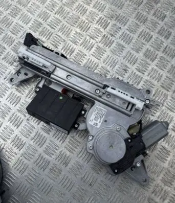 Peugeot 508 Tailgate boot lock/latch motor 9677615380