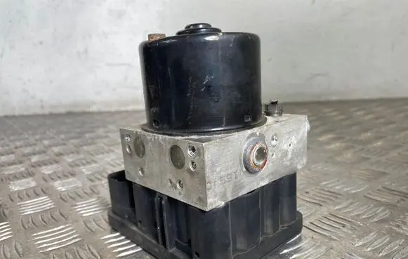 Audi A2 ABS Pump 8Z0907379D 8Z0614517G