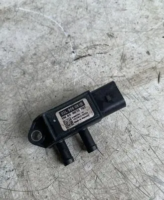 Fuel pressure sensor