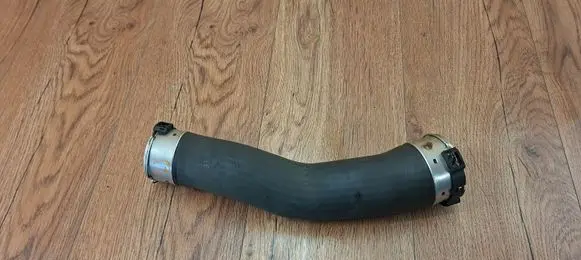 BMW 3 F30 F35 F31 Intercooler hose/pipe 11618583389