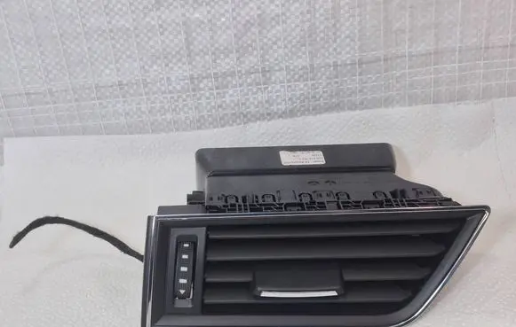 Dashboard side air vent grill/cover trim