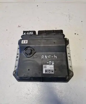 Toyota RAV 4 (XA30) Engine control unit/module 8966142C11 1758009460