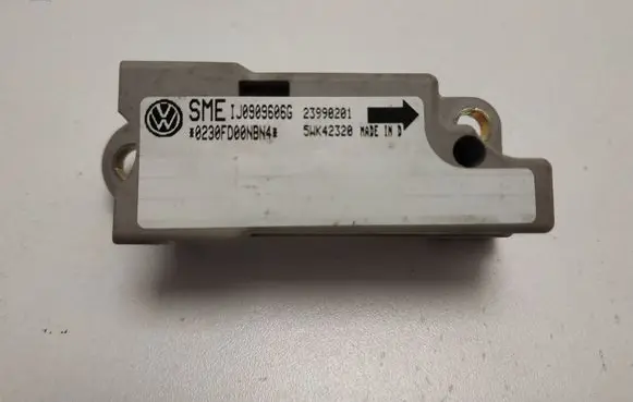 Volkswagen Sharan Airbag deployment crash/impact sensor 5WK42320 IJO909606G