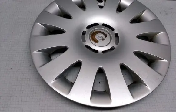 BMW 3 E46 R15 wheel hub/cap/trim 3613109715004 14121810