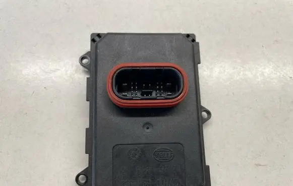 Audi Q3 8U Headlight ballast module Xenon 7PP941329M 5DF01011462
