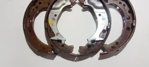 Honda CR-V Handbrake/parking brake pads nke78gg 010036
