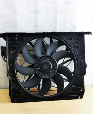 BMW 7 F01 F02 F03 F04 Radiator cooling fan shroud 7806017 16141910