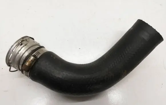 Toyota Avensis T270 Intercooler hose/pipe