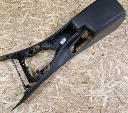 BMW 3 E90 E91 Center console 7075357 51167075357 31858451