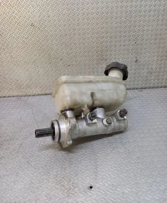 KIA Carnival Master brake cylinder