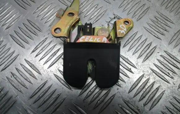 Toyota Celica T230 Tailgate exterior lock 