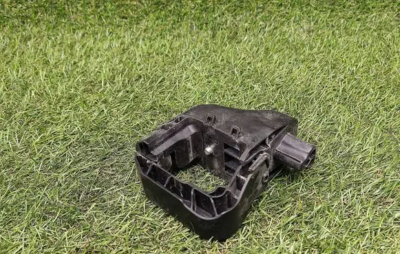 Mercedes-Benz GLC X253 C253 Radiator mount bracket A2535010520