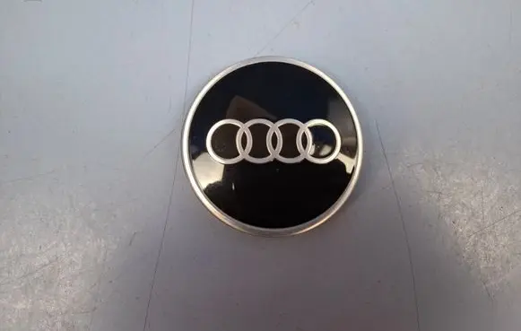 Audi Q4 Sportback e-tron Original wheel cap 81A601170 81A601170A