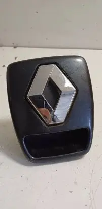 Tailgate opening switch