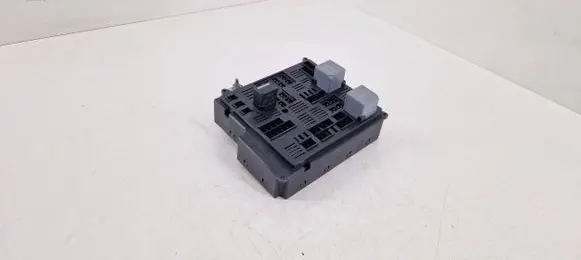 Volvo S90, V90 Fuse module 31473772