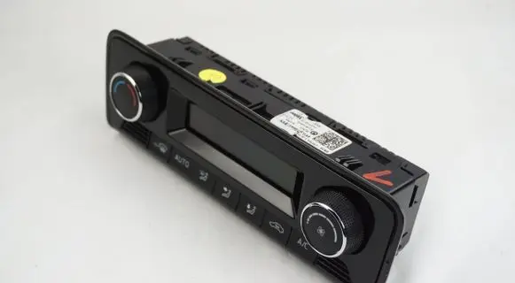 Skoda Fabia Mk2 (5J) Climate control unit 6V0907044C