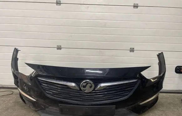 Opel Insignia B Front bumper 39108782AA