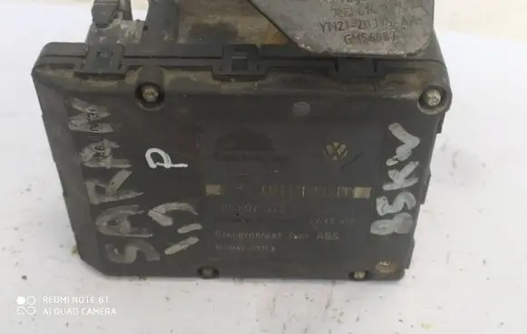 Volkswagen Golf V ABS Pump 1J0907379P