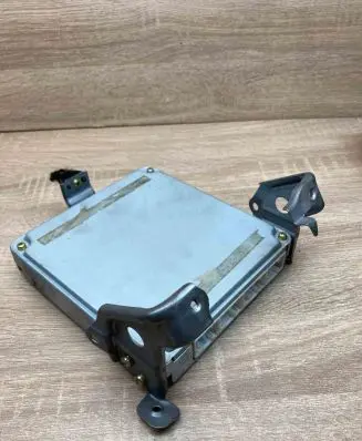 Toyota Corolla E120 E130 Engine control unit/module ECU 8966602320 MB1758006372