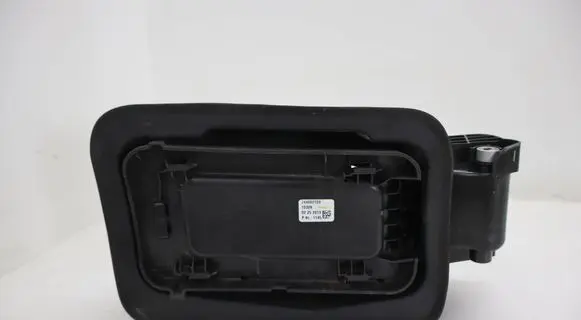 BMW 6 G32 Gran Turismo Fuel tank cap trim 7387928