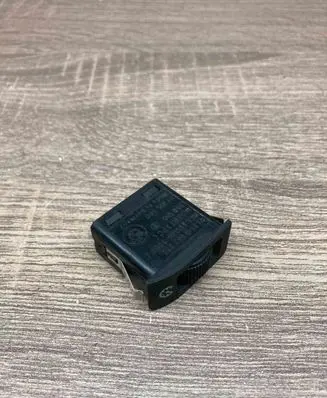 BMW 7 E38 Panel lighting control switch 8352216