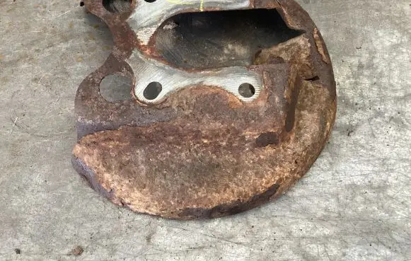 Citroen C4 I Rear brake disc plate dust cover 