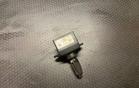 Audi A6 S6 C6 4F Ignition lock 33301101 4F0910131 4F0909131