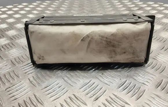 Volkswagen PASSAT B5 Passenger airbag 3B0880204A