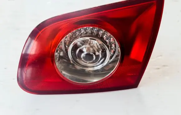 Volkswagen PASSAT B6 Tailgate rear/tail lights 3C9945094