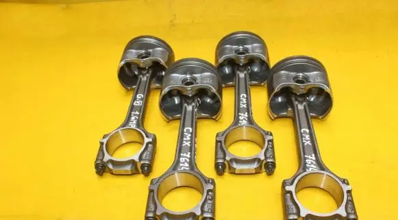 Volkswagen Golf VI Piston with connecting rod 081178